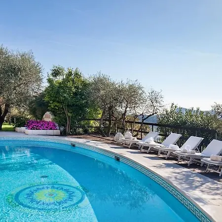 Rosa Del Garda Golf And Bike Villa