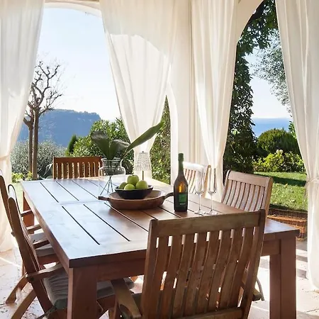 Villa Rosa Del