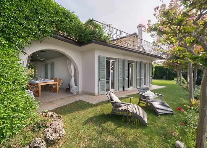 Rosa Del Golf And Bike Vila