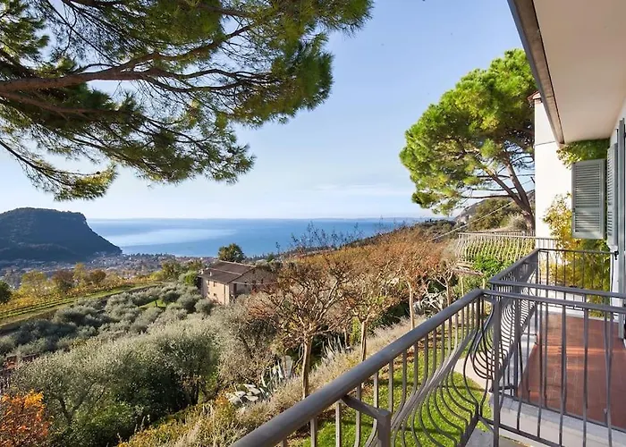 Rosa Del Golf And Bike *